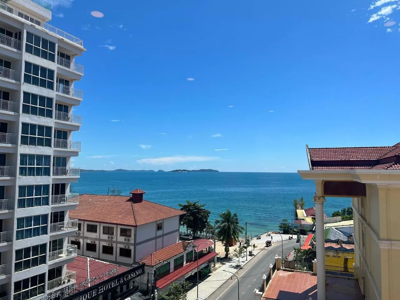 Aristocrat Residence & Hotel Sihanoukville