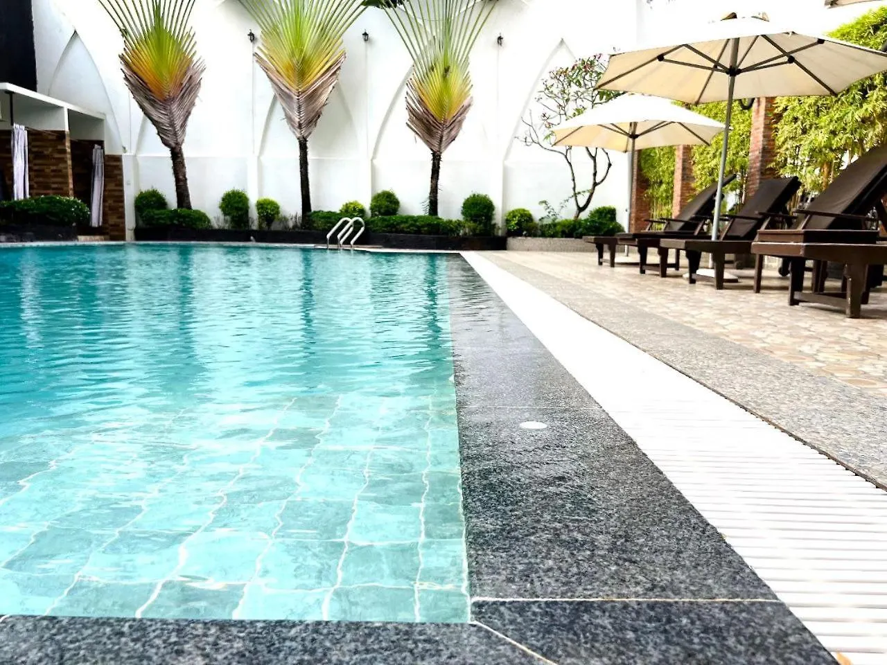 Aristocrat Residence & Hotel Sihanoukville