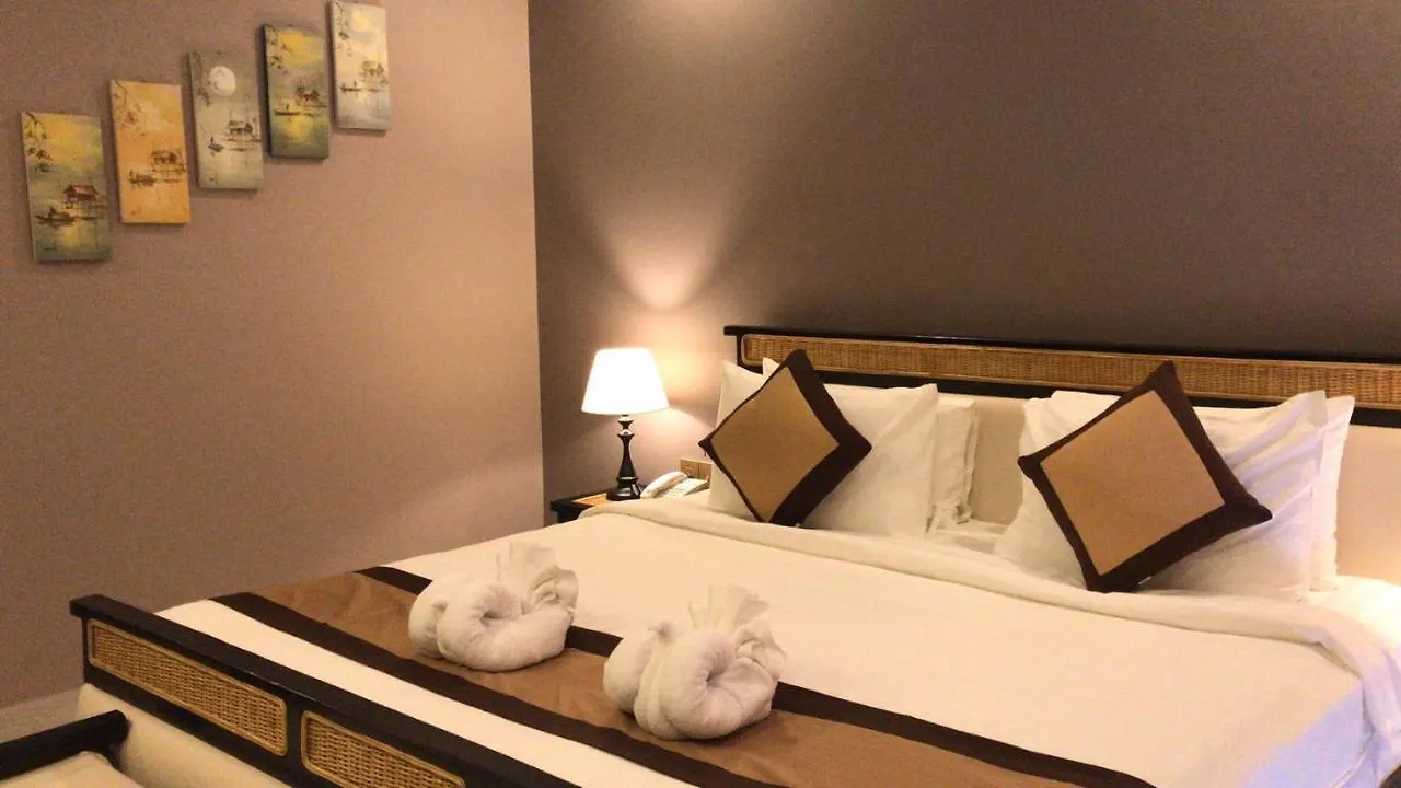Aristocrat Residence & Hotel Sihanoukville