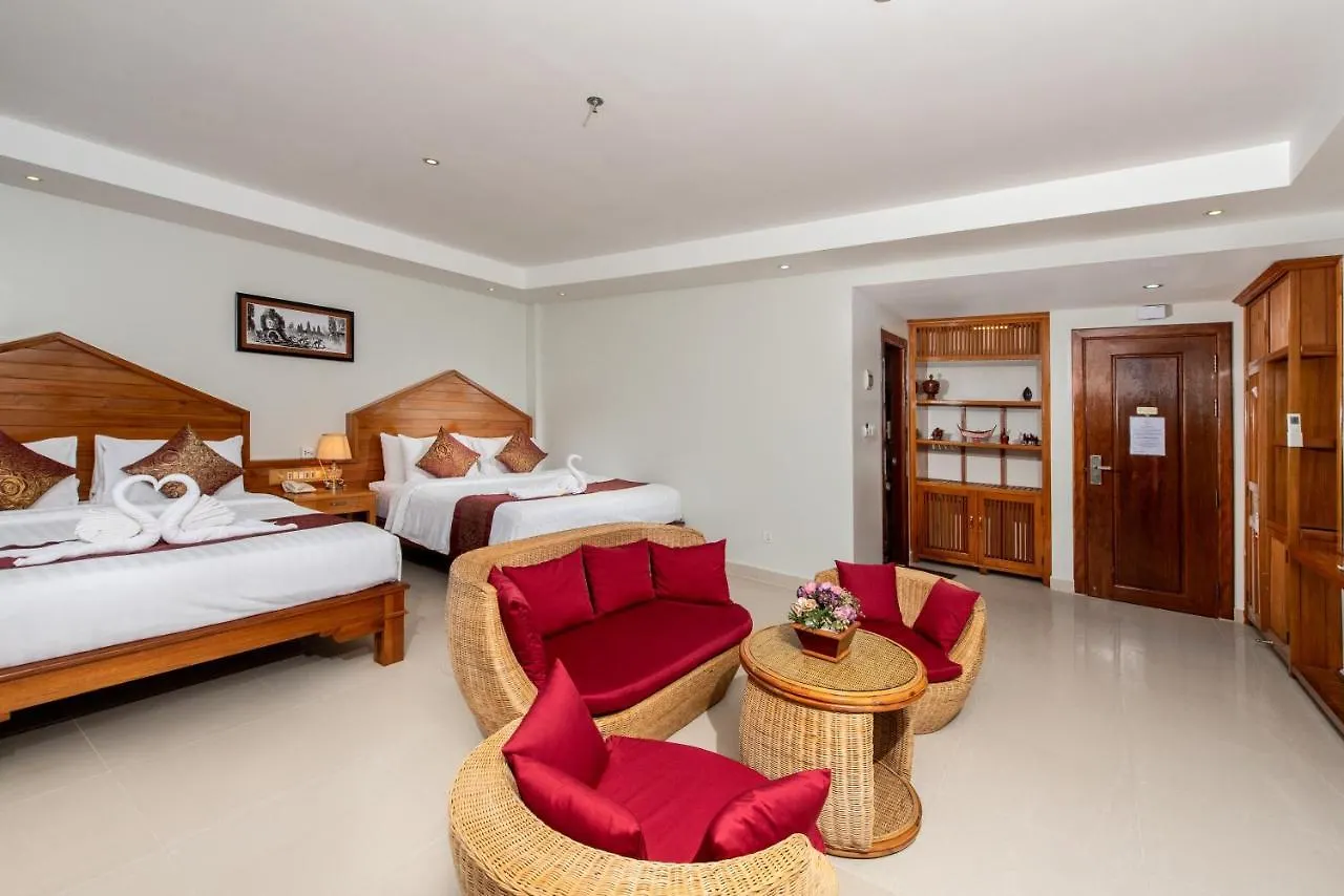 Aristocrat Residence & Hotel Sihanoukville 4*,
