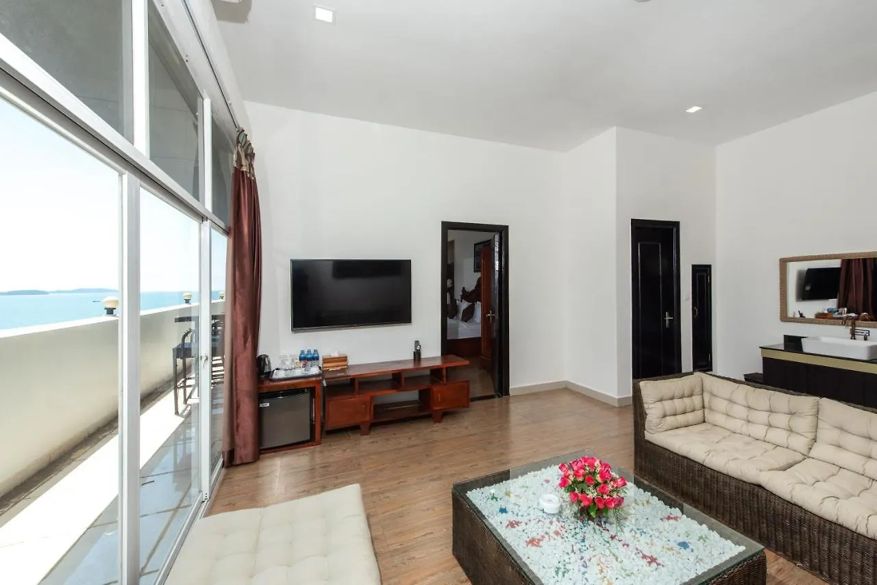 Aristocrat Residence & Hotel Sihanoukville 4*,