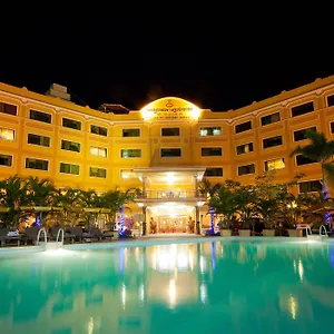 Golden Hotel