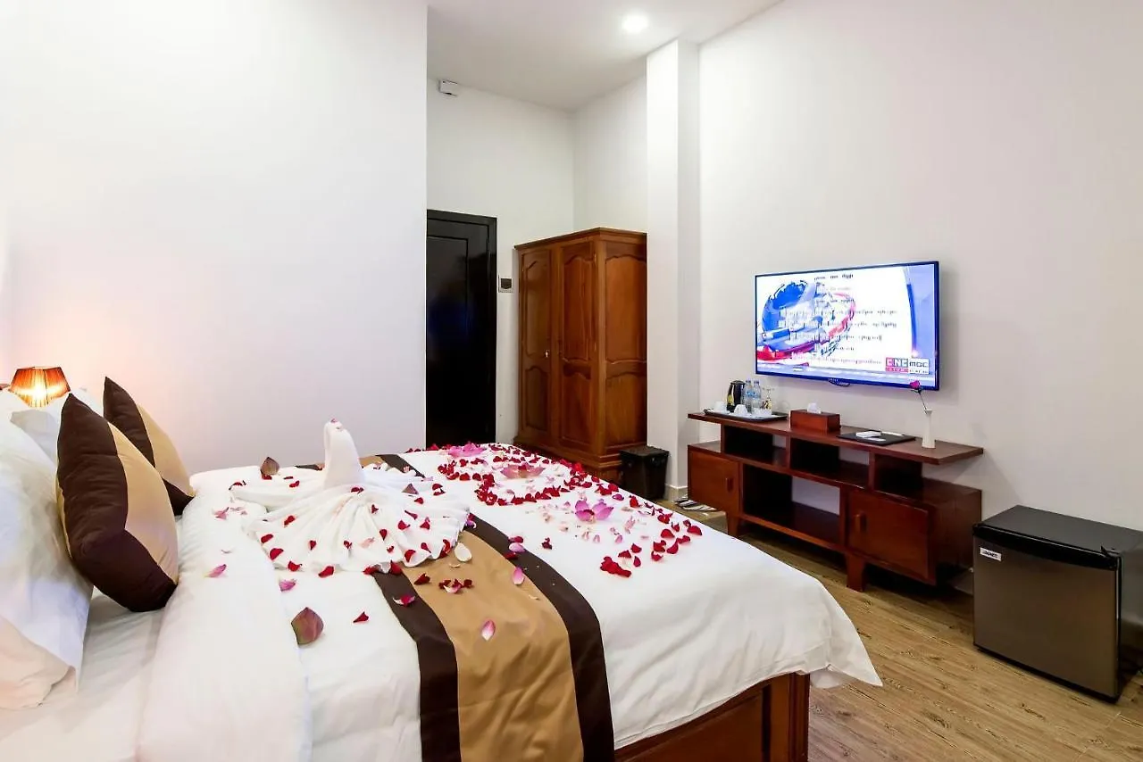 Aristocrat Residence & Hotel Sihanoukville